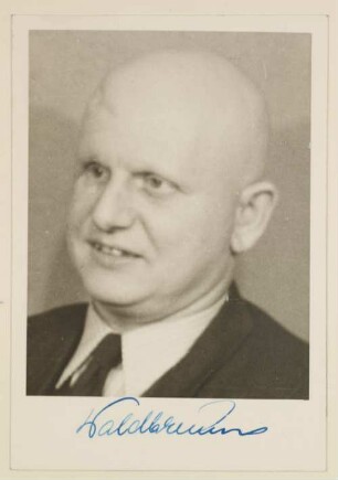 Waldbrunn, kaufmännischer Angestellter