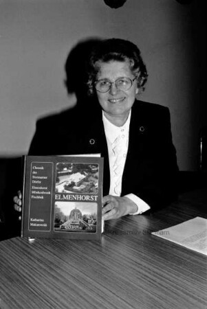 Makarowski, Katharina: Vorstellung der Chronik von Elmenhorst, Mönkenbrook und Fischbek