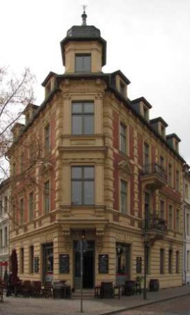 Potsdam, Dortustraße 1