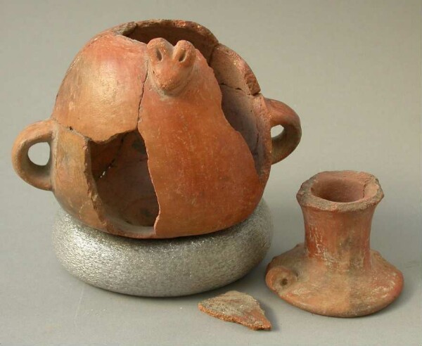 Clay vessel