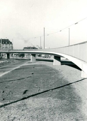 Hochstraßen, 1958-1959