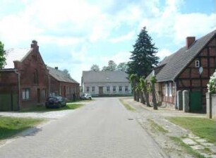 Groß Leppin, Plattenburg, Querstraße 1