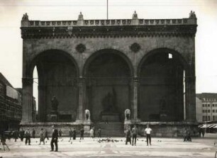 München, Odeonsplatz, Feldherrenhalle