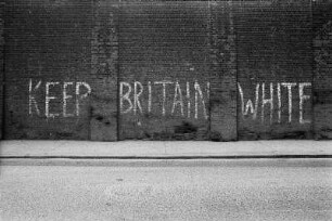 London, Keep Britain White. Rassistisches Graffiti im Londoner East-End