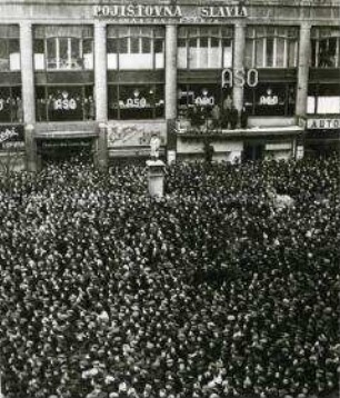 Demonstration der Kommunisten auf dem Prager Wenzelsplatz