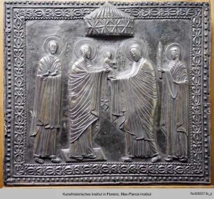 Fünf der ursprünglich zwölf Silbertafeln aus Sagoslaheni : Die Darstellung im Tempel