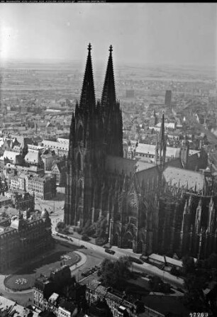 Köln, Dom von Südosten