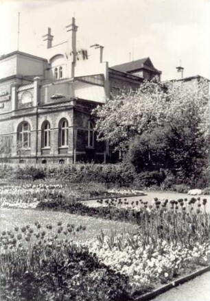 Bismarckstraße, Grünanlage an der Deutschen Bank. Detmold
