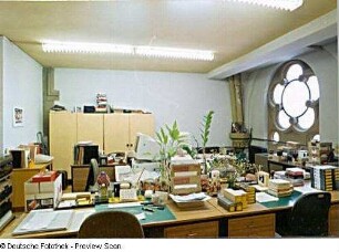 Arbeitsraum Erwerbung (2. Obergeschoss) : Dresden-Neustadt, Stauffenbergallee 9 g (Garnisonkirche St. Martin). Sächsische Landesbibliothek - Staats- und Universitätsbibliothek Dresden. Außenstelle Phonothek. Arbeitsraum Erwerbung (2. Obergeschoss)
