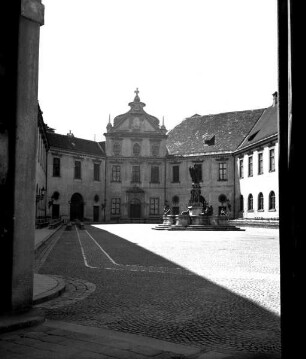Brunnenhof