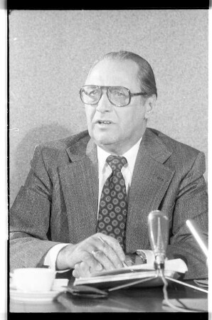Kleinbildnegativ: Eugen Loderer, Pressekonferenz IG Metall, 1978