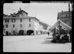 Como, Piazza Vittoria II