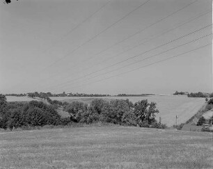 Blick von der Niethener Schanze (am Gutshof) gegen Hochkirch-Wawitz und Holländerwindmühle von Hochkirch-Rodewitz