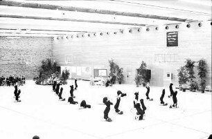 Freiburg: Einweihung Uni-Sportstadion, Gymnastikvorführungen