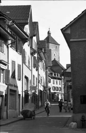 Rheinfelden: Gasse mit Turm (Obertor)