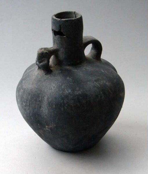 Clay vessel