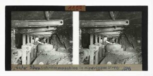 Schrämmaschine in niedrigem Streb, Zeche Victor Ickern 1949