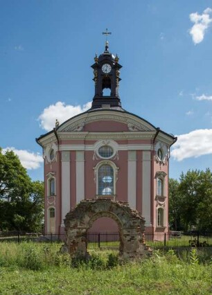 Katholische Kirche der Heiligen Dreifaltigkeit, Woutschyn, Weißrussland