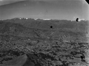 La Paz : Blick von einer Anhöhe auf La Paz.