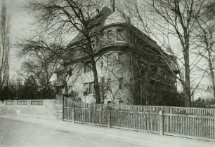 Dresden-Weißer Hirsch, Heinrich-Schütz-Straße 2, Wohnhaus, Straßenansicht