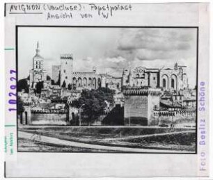 Avignon: Papstpalast, Ansicht von Westen