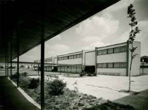 Volksschule Heusenstamm, 1966