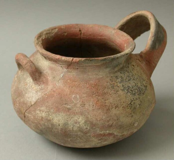 Clay vessel