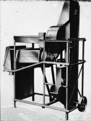 Fotografie: Nacherntetechnik, Reinigungstechnik, Saatgutbereiter