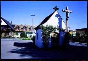 Wyhl: Kapelle in der Endinger Straße mit Kruzifix