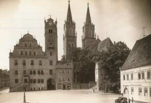 Oschatz, Neumarkt : Nordwest-Ecke mit Rathaus, Wohnhaus (ehem. Ratsapotheke) Nr. 2, Stadtkirche St. Ägidien, Alte Wache Sporerstr.1, "Gasthaus zum Schwan" Sporerstr. 2