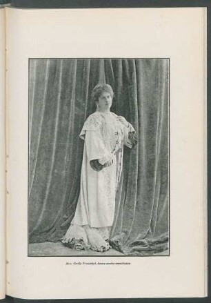 Mrs. Emily Fraenkel. [Retrato] : Dama norte-americana.