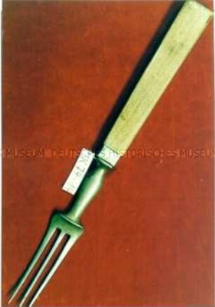 Besteck: Messer und Gabel