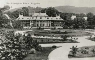 Dresden-Pillnitz, Schloss Pillnitz. Bergpalais (1723; M. D. Pöppelmann). Hoffront über den Lustgarten