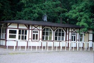 Wettschalter auf der Rennbahn am Boxberg