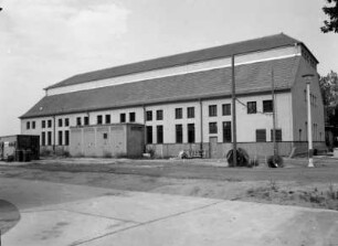 Dresden-Kaditz, Scharfenberger Straße 152. Stadtentwässerung Dresden GmbH, Kläranlage Kaditz (1909-1911; Hermann Klette, Hans Erlwein). Hauptpumpwerk