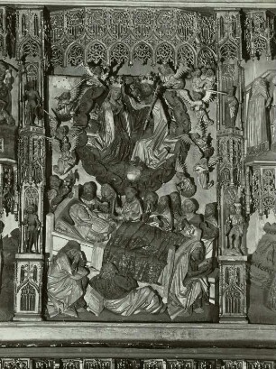 Stendal. Marienkirche, Hochaltar : Stendal, Pfarrkirche Sankt Marien. Hochaltar. Ausschnitt: Tod Mariä, Mittelstück des Schreins. 1471. Eichenholz, gefaßt, Goldgrund