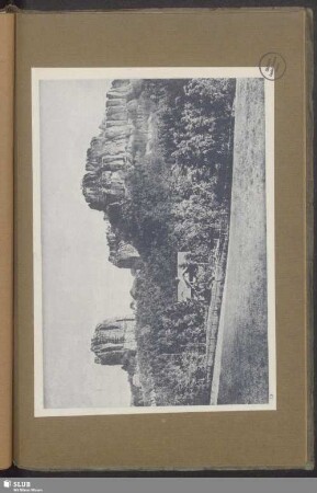 Schrammsteingruppe mit Falkenstein