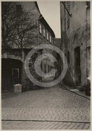 Hofeinfahrt des Rost'schen Hauses in Lauban