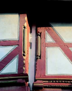 Fachwerkdoppelhaus (Fachwerkwohnhaus); Alsfeld, Mainzer Tor 2