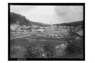 Sägewerk : Rumänien? Blick ein Sägewerk mit Holzlagerplatz und Eisenbahnanschluss, um 1916/1918