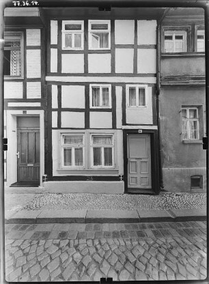 Quedlinburg, Kramerstraße 14. Wohnhaus. Straßenfront