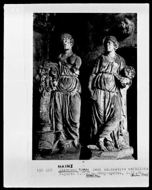 Weibliche Figur