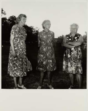 Drei Blumenkleider (Drei Frauen), Markkleeberg