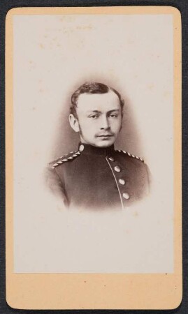 Porträt von Rudolph Roscher in Uniform : Porträt von Rudolph Roscher in Uniform. Visitfoto