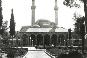 Damaskus. Tekke der Sultane Süleymans ds Prächtigen und Selims II.. Hof und Moschee
