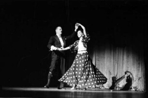 Berlin: Kabarett der Komiker; Earl Leslie und Flora Duane; Tanz