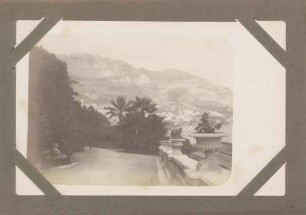 Blick über Promenade auf [Nizza]