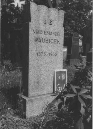 Grabstein G II A/4/10