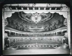 Centraltheater, Dresden: Ansicht Bühne und Zuschauerraum