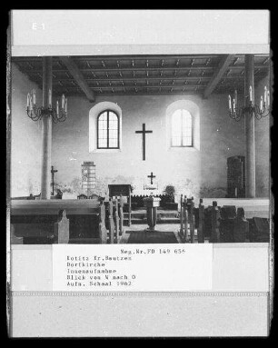 Kotitz, Dorfkirche. Inneres gegen Altar : Weißenberg-Kotitz, Dorfkirche (1679, Innenraum 1840). Inneres gegen den Altar